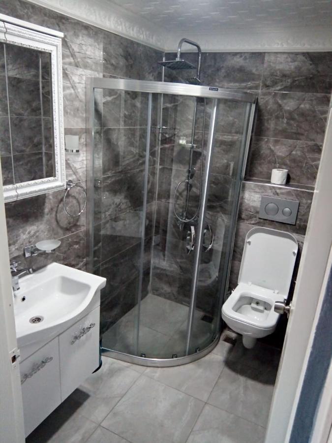 Mr Damien Aparthotel Istanbul Exterior photo